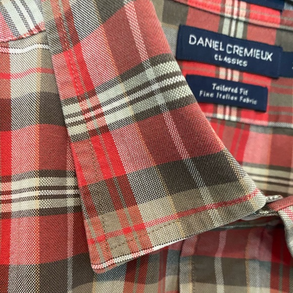 Cremieux button down shirt, XL, no stains rips or tears, extra buttons - Picture 4 of 6